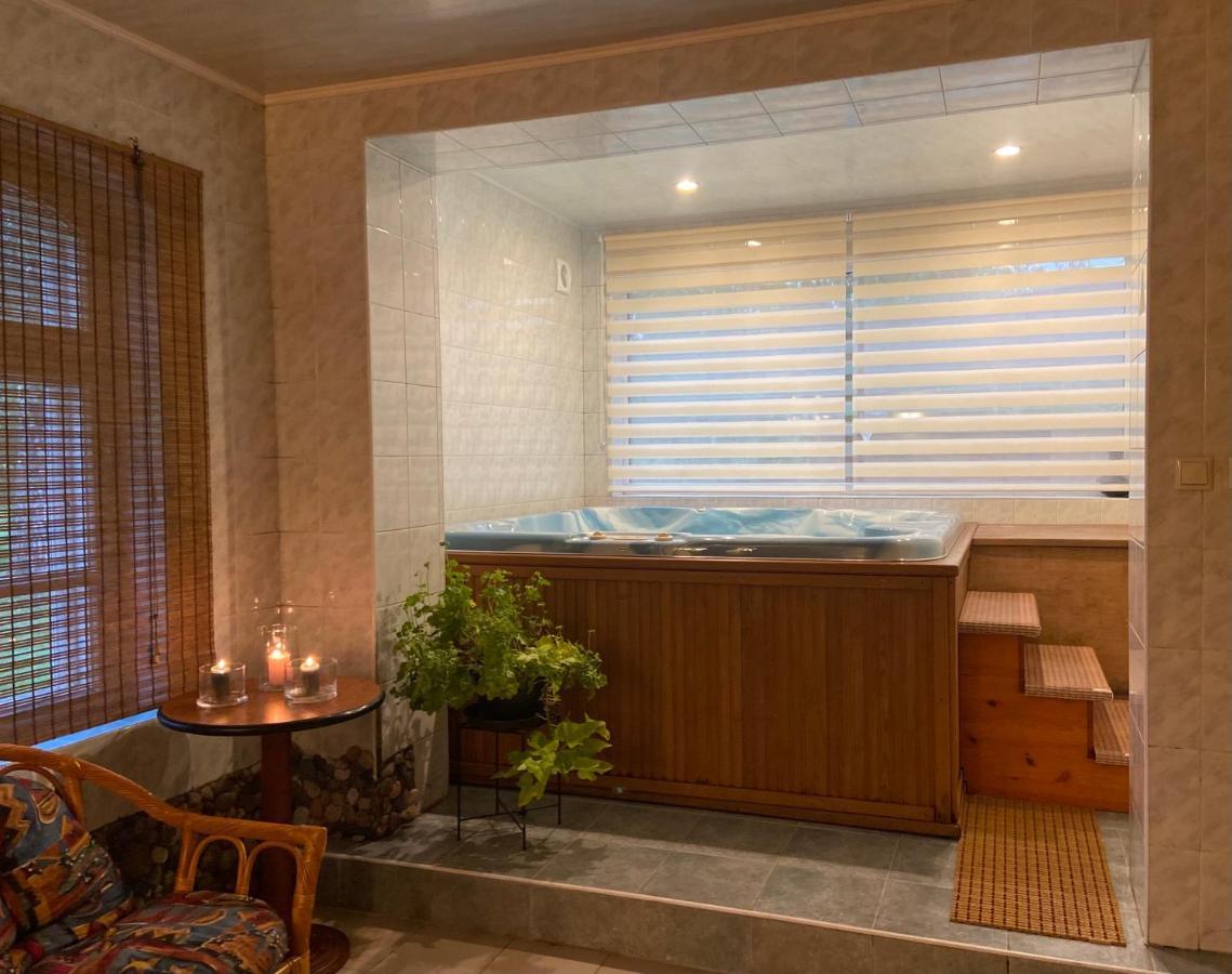 Karle Hotel Vitrupe ภายนอก รูปภาพ